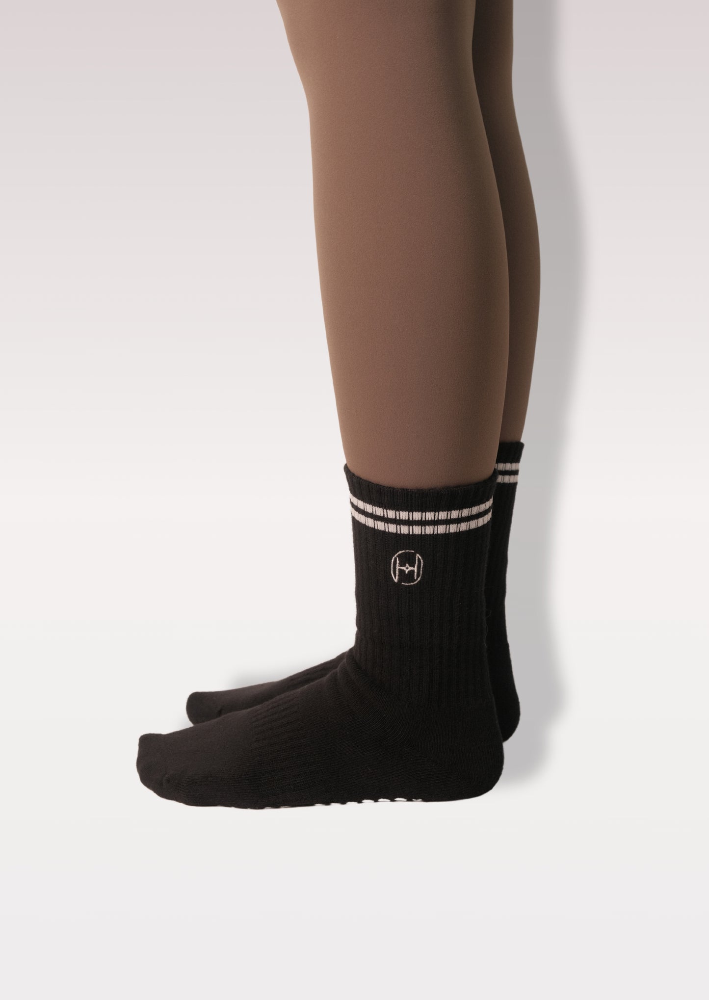 Stripe Crew Grip Socks – Classic Black